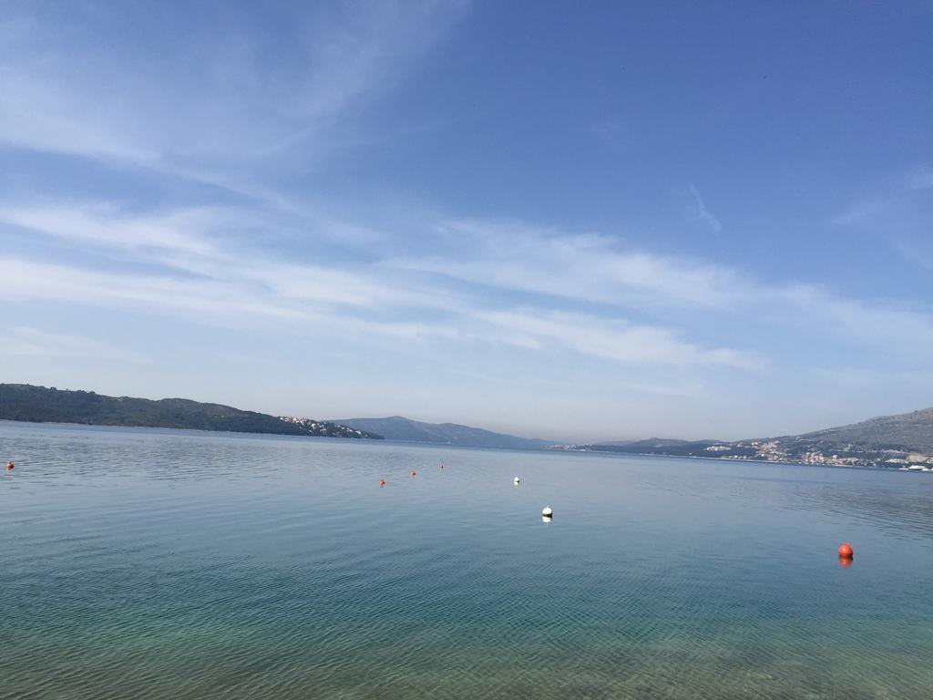 Cozy Place On The Beach Apartment Trogir Ngoại thất bức ảnh